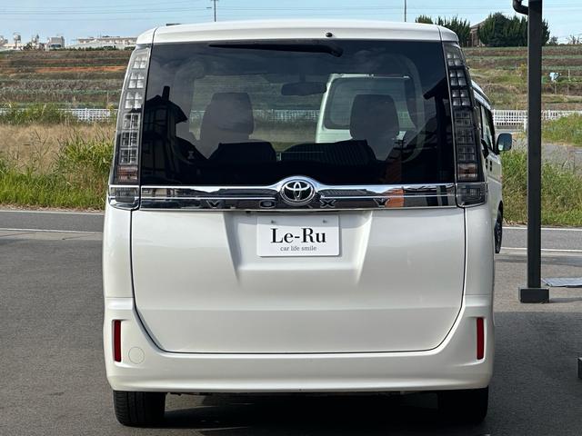 ヴォクシー V 9インチフルセグナビ 後部モニター 両側電動スライド Bluetooth HDMI ETC(14枚目)