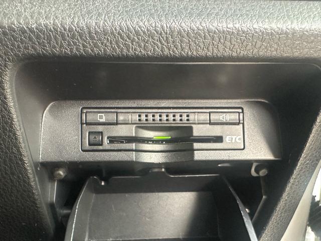 ヴォクシー V 9インチフルセグナビ 後部モニター 両側電動スライド Bluetooth HDMI ETC(33枚目)