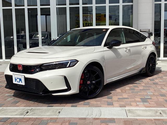 ＨＣＭモビリティ河芸店♪常時８０台以上を展示♪自社整備工場完備で安心♪ホンダカーズ三重グループ