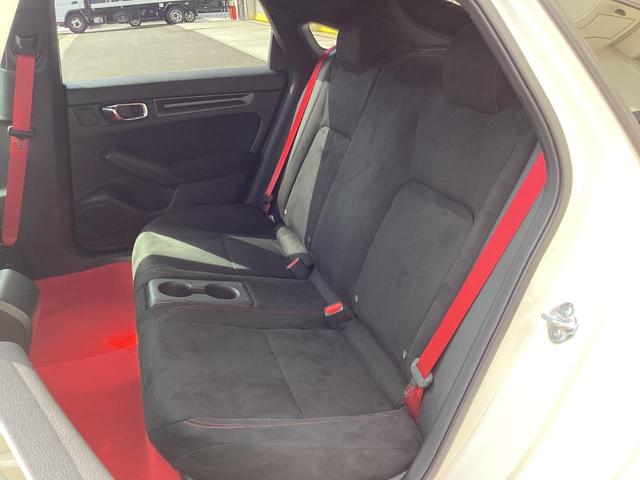 登録済未使用車です。