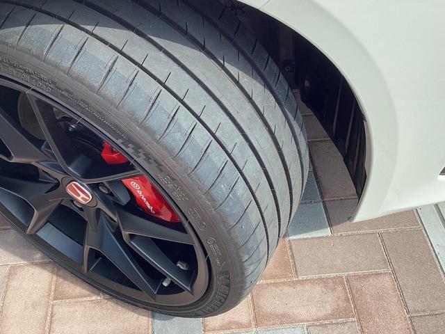 登録済未使用車です。