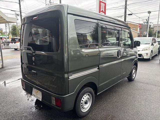 エブリイ ＰＡリミテッド　ユーザー買取車　５速ＭＴ　ワンオーナー　キーレスキー　パワーウィンドウ　衝突軽減ブレーキ　レーンキープアシスト　オートライト　コーナーセンサー　助手席エアバッグ　横滑り防止装置　アンチロックブレーキ（15枚目）