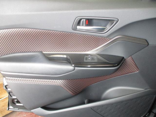 Ｃ－ＨＲ Ｇ　フルセグＴＶ付きＳＤナビバックモニター　ＣＤＤＶＤ再生　Ｂｌｕｅｔｏｏｔｈ　ＥＴＣ　コーナーセンサー　ＬＥＤヘッドライト　スマートキー（スペアキー付）　トヨタセーフティーセンス　シートヒーター　ＨＶ（53枚目）