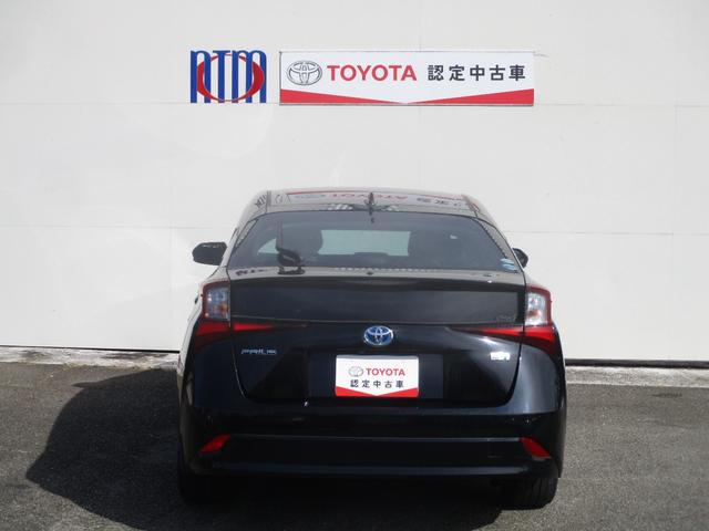 プリウス Ｓツーリングセレクション　フルセグＴＶ付きＳＤナビバックモニター　ＣＤＤＶＤ再生　Ｂｌｕｅｔｏｏｔｈ　ＵＳＢ　ＥＴＣ　ＰＣＳ　スマートキー（スペアキー付）　ＬＥＤヘッドライト　サイドバイザー　シートヒーター　オートエアコン（15枚目）