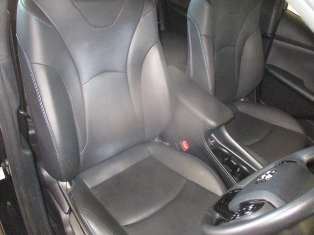 プリウス Ｓツーリングセレクション　フルセグＴＶ付きＳＤナビバックモニター　ＣＤＤＶＤ再生　Ｂｌｕｅｔｏｏｔｈ　ＵＳＢ　ＥＴＣ　ＰＣＳ　スマートキー（スペアキー付）　ＬＥＤヘッドライト　サイドバイザー　シートヒーター　オートエアコン（22枚目）