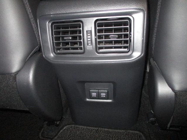 RAV4 ハイブリッドG フルセグTV付きSDナビバックモニター CDDVD再生 Bluetooth ETC トヨタセーフティーセンス ICS スマートキー(スペアキー付) LEDヘッドライト ドライブレコーダー 4WD HV(33枚目)