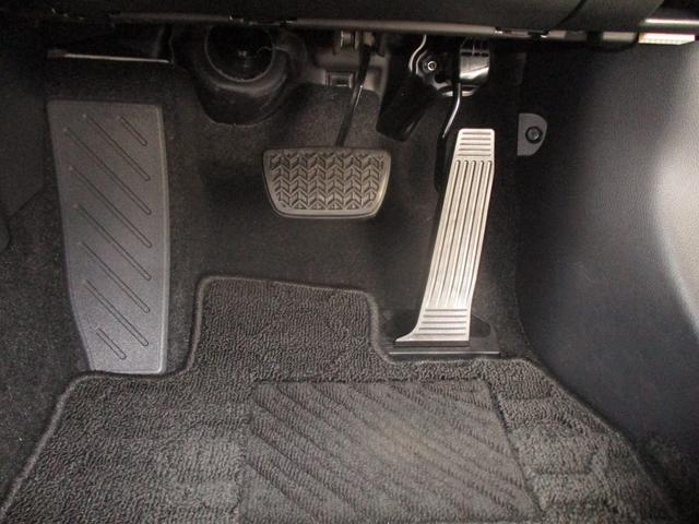 RAV4 ハイブリッドG フルセグTV付きSDナビバックモニター CDDVD再生 Bluetooth ETC トヨタセーフティーセンス ICS スマートキー(スペアキー付) LEDヘッドライト ドライブレコーダー 4WD HV(51枚目)