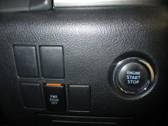 �ץå��奨�󥸥󥹥����ȥ����ƥࡢ���󥸥��ư����ߤ��󥿥å��ǹԤ����Ȥ��Ǥ��ޤ��� 7