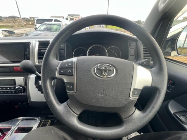 レジアスエースバン ロングスーパーGL /TSS/車中泊用ベッドキット/クライツォ製シートカバー/ワンオーナー/禁煙車/両側スライドドア・後部ドアイージークローザー/スマートキー2本/プッシュスタート/カロッツェリアサイバーナビ(27枚目)