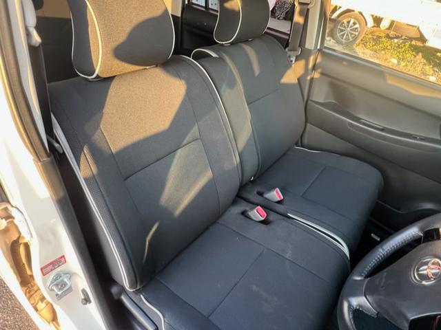 ピクシススペース カスタム　Ｇ　／４ＷＤ／スマートキー／純正１４インチアルミホイール／ＨＩＤヘッドライト／フォグランプ／電動格納ドアミラー／純正オプションフロントスポイラー／車検令和９年２月まで（24枚目）