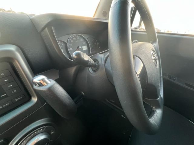 ピクシススペース カスタム　Ｇ　／４ＷＤ／スマートキー／純正１４インチアルミホイール／ＨＩＤヘッドライト／フォグランプ／電動格納ドアミラー／純正オプションフロントスポイラー／車検令和９年２月まで（28枚目）