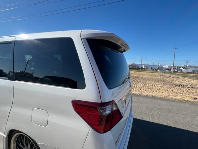 アルファード ２４０Ｓ　／Ｗサンルーフ／両側パワスラ／社外Ｆバンパー（Ｋ－ブレイク）／リアアンダー／ＨＩＤヘッドライト／フォグランプ／ＴＥＩＮ製車高調／ロクサーニ２１インチアルミホイール／スマートキー２本／車検２年付き（18枚目）