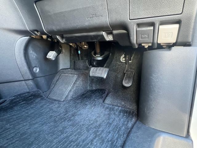 アルファード ２４０Ｓ　／Ｗサンルーフ／両側パワスラ／社外Ｆバンパー（Ｋ－ブレイク）／リアアンダー／ＨＩＤヘッドライト／フォグランプ／ＴＥＩＮ製車高調／ロクサーニ２１インチアルミホイール／スマートキー２本／車検２年付き（30枚目）