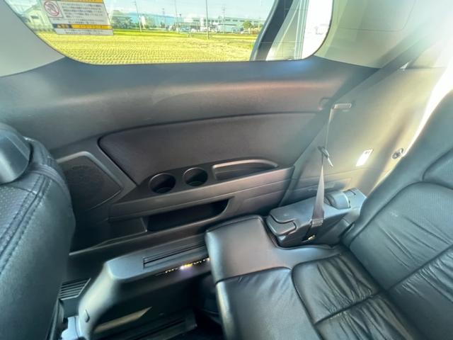 アルファード ２４０Ｓ　／Ｗサンルーフ／両側パワスラ／社外Ｆバンパー（Ｋ－ブレイク）／リアアンダー／ＨＩＤヘッドライト／フォグランプ／ＴＥＩＮ製車高調／ロクサーニ２１インチアルミホイール／スマートキー２本／車検２年付き（56枚目）