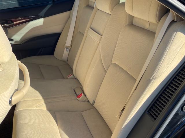 クラウンハイブリッド ロイヤルサルーン クラウン ハイブリッド ロイヤルサルーン マジェスタ風カスタム フロント純正マジェスタバンパー 社外のアルミ フロントエアロ リアエアロ リア2つスポイラー 純正ナビ(27枚目)