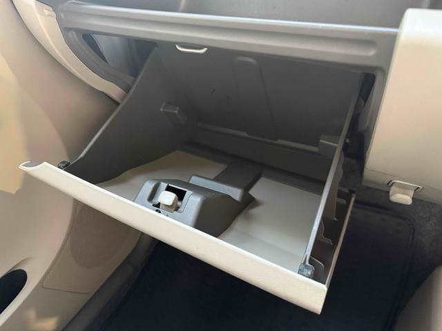 アルト ＶＰ　キーレスエントリー　ＡＴ　盗難防止システム　アルミホイール　衝突安全ボディ　エアコン　パワーステアリング（38枚目）