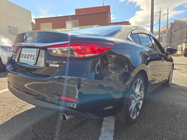 アテンザセダン ＸＤ　Ｌパッケージ　第３者機関ＡＩＳ鑑定書付き　黒革シート　シートヒーター　メモリーシート　純正ナビＴＶ　バックカメラ　ＥＴＣ　レーダークルーズコントロール　スマートキー　ＲＶＭ　レーンキープ　１９ｉｎアルミ　禁煙車（2枚目）