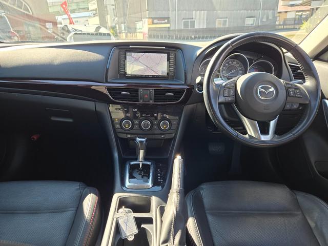 アテンザセダン ＸＤ　Ｌパッケージ　第３者機関ＡＩＳ鑑定書付き　黒革シート　シートヒーター　メモリーシート　純正ナビＴＶ　バックカメラ　ＥＴＣ　レーダークルーズコントロール　スマートキー　ＲＶＭ　レーンキープ　１９ｉｎアルミ　禁煙車（29枚目）