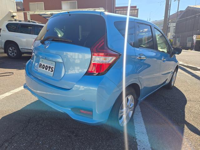 ノート Ｘ　後期型　第３者機関ＡＩＳ鑑定書付き　禁煙車　アラウンドビューカメラ（３６０カメラ）バックカメラ　インテリジェントルームミラー　純ナビＴＶ　ドライブレコーダー　ＥＴＣ　インテリキー×２個　　衝突防止機能（2枚目）