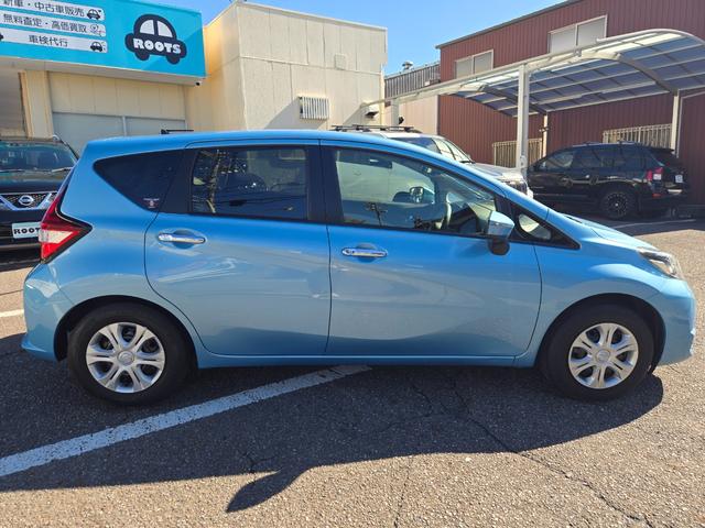 ノート Ｘ　後期型　第３者機関ＡＩＳ鑑定書付き　禁煙車　アラウンドビューカメラ（３６０カメラ）バックカメラ　インテリジェントルームミラー　純ナビＴＶ　ドライブレコーダー　ＥＴＣ　インテリキー×２個　　衝突防止機能（18枚目）