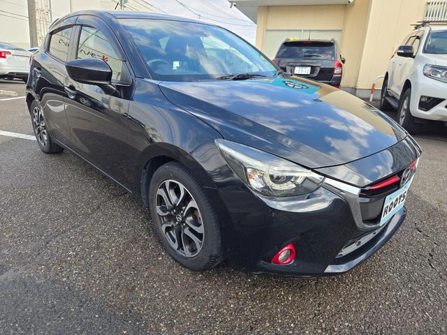 デミオ XDツーリング 6速ミッション 禁煙車 純正ナビTV バックカメラ ETC ヘッドアップディスプレイ スマートキー×2個 純正アルミ クルーズコントロール(17枚目)