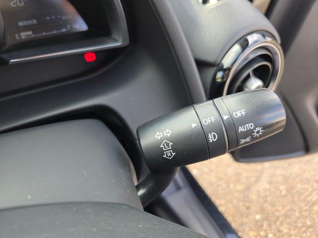 デミオ XDツーリング 6速ミッション 禁煙車 純正ナビTV バックカメラ ETC ヘッドアップディスプレイ スマートキー×2個 純正アルミ クルーズコントロール(35枚目)