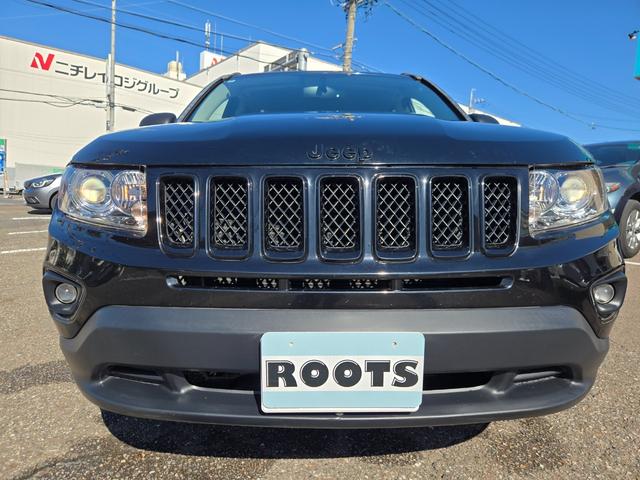 ジープ・コンパス アルティテュード スポーツ 360°ビジョン 第3者機関AIS鑑定書付 純正360カメラ ナビTV ETC 後席アルパインモニター(サーモスタット×2 R7年11月交換済み)ブラックグリル ブラックアルミホイル 禁煙車 ヘッドライトコーティング済(15枚目)