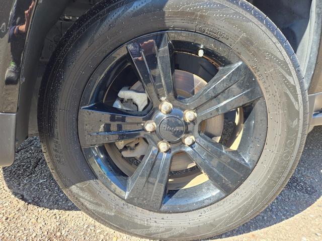 ジープ・コンパス アルティテュード スポーツ 360°ビジョン 第3者機関AIS鑑定書付 純正360カメラ ナビTV ETC 後席アルパインモニター(サーモスタット×2 R7年11月交換済み)ブラックグリル ブラックアルミホイル 禁煙車 ヘッドライトコーティング済(21枚目)