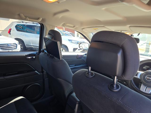 ジープ・コンパス アルティテュード スポーツ 360°ビジョン 第3者機関AIS鑑定書付 純正360カメラ ナビTV ETC 後席アルパインモニター(サーモスタット×2 R7年11月交換済み)ブラックグリル ブラックアルミホイル 禁煙車 ヘッドライトコーティング済(31枚目)