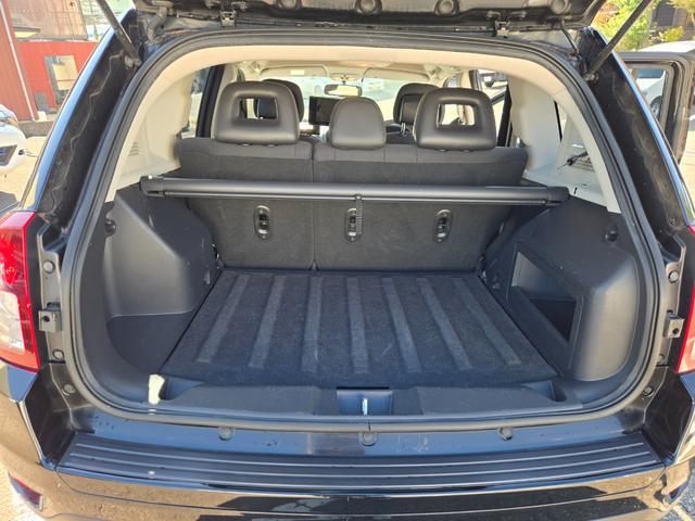 ジープ・コンパス アルティテュード スポーツ 360°ビジョン 第3者機関AIS鑑定書付 純正360カメラ ナビTV ETC 後席アルパインモニター(サーモスタット×2 R7年11月交換済み)ブラックグリル ブラックアルミホイル 禁煙車 ヘッドライトコーティング済(38枚目)