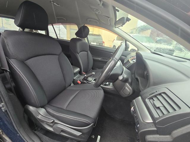 インプレッサスポーツ 　５速ミッション　第３者機関ＡＩＳ鑑定書付き　４ＷＤ　禁煙車　ディスプレイオーディオ（アップルカープレイ・アンドロイドオート可）Ｂカメラ　ＥＴＣ　ＨＩＤ　ヘッドライトコーティング済　スマートキー×２個（8枚目）