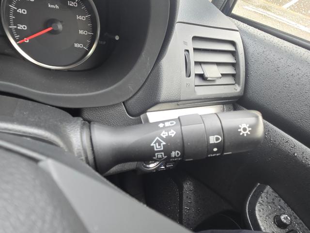 インプレッサスポーツ 　５速ミッション　第３者機関ＡＩＳ鑑定書付き　４ＷＤ　禁煙車　ディスプレイオーディオ（アップルカープレイ・アンドロイドオート可）Ｂカメラ　ＥＴＣ　ＨＩＤ　ヘッドライトコーティング済　スマートキー×２個（37枚目）