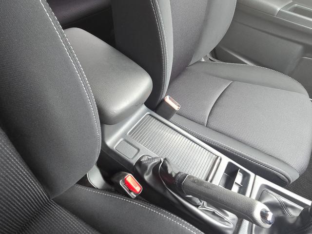 インプレッサスポーツ 　５速ミッション　第３者機関ＡＩＳ鑑定書付き　４ＷＤ　禁煙車　ディスプレイオーディオ（アップルカープレイ・アンドロイドオート可）Ｂカメラ　ＥＴＣ　ＨＩＤ　ヘッドライトコーティング済　スマートキー×２個（38枚目）