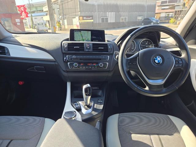 1シリーズ 116i スタイル 第3者機関AIS鑑定書付き 禁煙車 地デジチューナー(インターフェイス) 純正ナビ バックカメラ ドライブレコーダー ミラー一体型ETC ハーフレザーシート 純正アルミ エンジンプッシュスタート(29枚目)