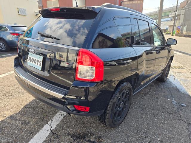 ２０２５年製ブリジストンタイヤ　禁煙車　カロッツェリアＳＤナビＴＶ　バックカメラ　ＥＴＣ　ＸＴＲＥＭＥ−Ｊ・１６ｉｎブラックアルミ　ヘッドライトコーティング済み　クルーズコントロール　キーレス