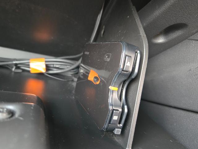 ２０２５年製ブリジストンタイヤ　禁煙車　カロッツェリアＳＤナビＴＶ　バックカメラ　ＥＴＣ　ＸＴＲＥＭＥ−Ｊ・１６ｉｎブラックアルミ　ヘッドライトコーティング済み　クルーズコントロール　キーレス