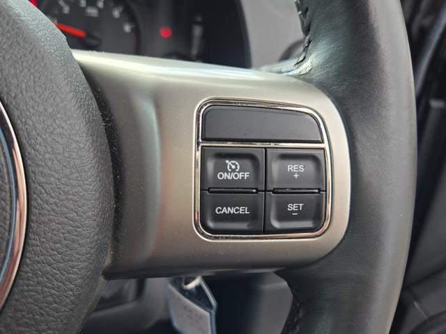 ２０２５年製ブリジストンタイヤ　禁煙車　カロッツェリアＳＤナビＴＶ　バックカメラ　ＥＴＣ　ＸＴＲＥＭＥ−Ｊ・１６ｉｎブラックアルミ　ヘッドライトコーティング済み　クルーズコントロール　キーレス