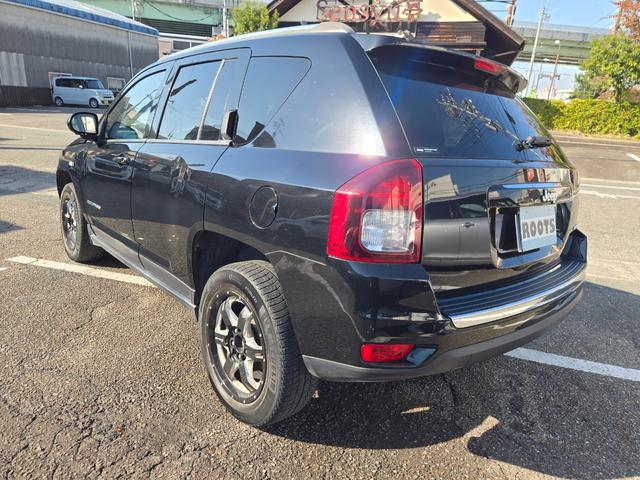 ジープ・コンパス リミテッド 4WD 第3者機関AIS鑑定書付き 禁煙車 黒革シート シートヒーター BOSTONサウンド カロッツェリアSDナビTV カロッツェリア後席モニター Bカメラ ETC ドライブレコーダ クルコン(18枚目)