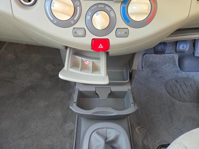 マーチ 12S 5速ミッション 禁煙車 純正オーディオ アルミホイル(25枚目)