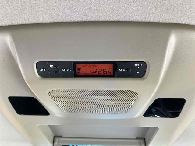 エルグランド ２５０ハイウェイスター　全周囲カメラ　バックカメラ　後席モニター　ナビ　ＴＶ　ＡＵＸ　ＣＤ　ＤＶＤ　両側スライド・片側電動ドア　ＥＴＣ　ＨＩＤオートライト　スマートキー　３列シート　オットマン　ＣＶＴ　アルミホイール（39枚目）