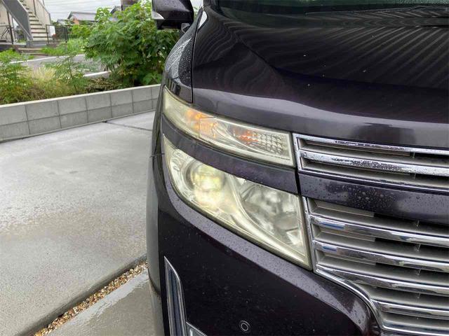 エルグランド ２５０ハイウェイスター　全周囲カメラ　バックカメラ　後席モニター　ナビ　ＴＶ　ＡＵＸ　ＣＤ　ＤＶＤ　両側スライド・片側電動ドア　ＥＴＣ　ＨＩＤオートライト　スマートキー　３列シート　オットマン　ＣＶＴ　アルミホイール（47枚目）