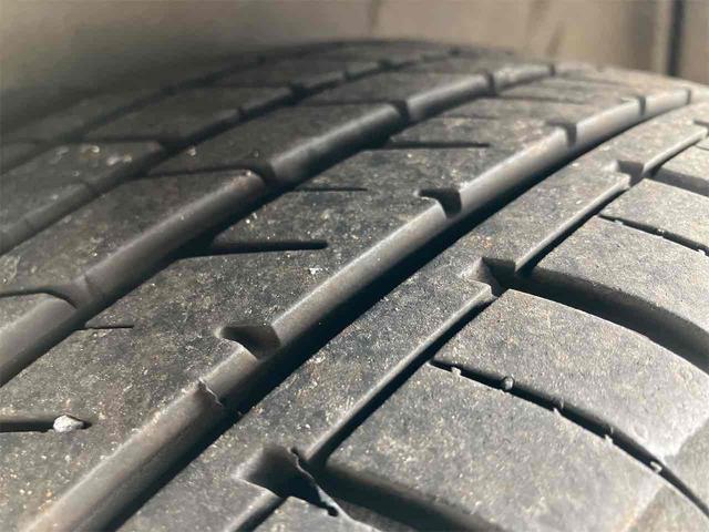 エルグランド ２５０ハイウェイスター　全周囲カメラ　バックカメラ　後席モニター　ナビ　ＴＶ　ＡＵＸ　ＣＤ　ＤＶＤ　両側スライド・片側電動ドア　ＥＴＣ　ＨＩＤオートライト　スマートキー　３列シート　オットマン　ＣＶＴ　アルミホイール（64枚目）