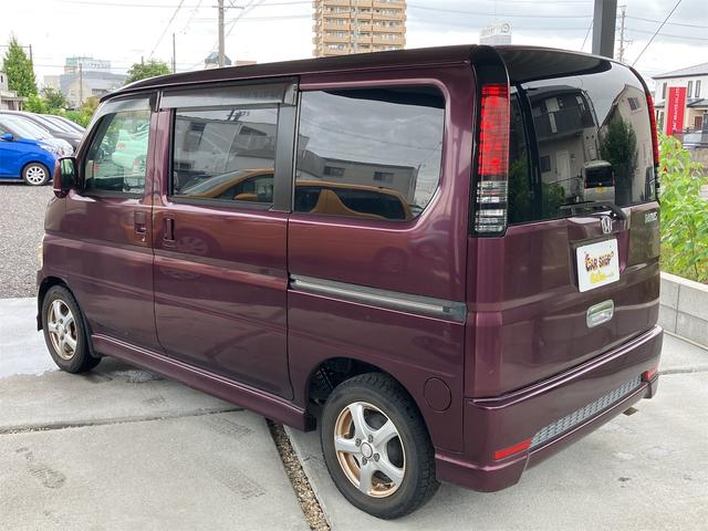 バモス Ｍ・スタイリッシュパッケージ　ＥＴＣ　両側スライドドア　ナビ　ＴＶ　キーレスエントリー　ＡＴ　ＣＤ　ＤＶＤ再生　ＵＳＢ　Ｂｌｕｅｔｏｏｔｈ　アルミホイール　エアコン　パワーウィンドウ　スタッドレス（7枚目）