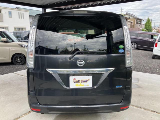 セレナ ２０Ｘ　クロスギア　４ＷＤ　両側電動スライドドア　ＥＴＣ　ナビ　ＴＶ　Ｂｌｕｅｔｏｏｔｈ　オートクルーズコントロール　レーンアシスト　オートライト　スマートキー　３列シート　Ｗエアコン　ＣＶＴ　純正ＡＷ　ＣＤ　ＤＶＤ（7枚目）