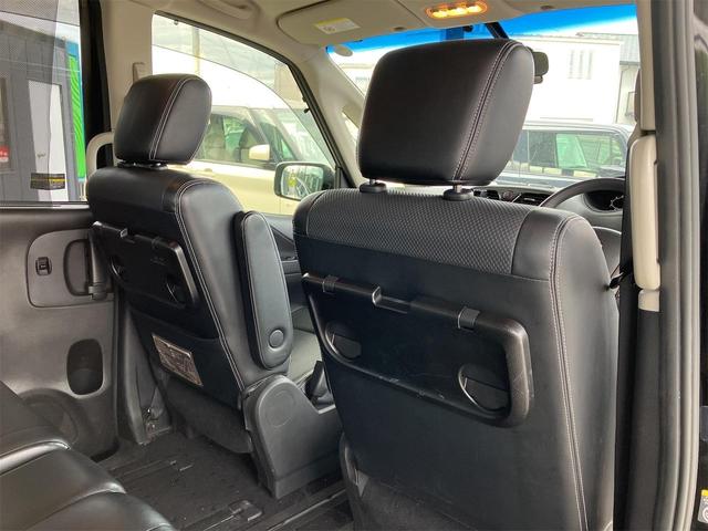 セレナ ２０Ｘ　クロスギア　４ＷＤ　両側電動スライドドア　ＥＴＣ　ナビ　ＴＶ　Ｂｌｕｅｔｏｏｔｈ　オートクルーズコントロール　レーンアシスト　オートライト　スマートキー　３列シート　Ｗエアコン　ＣＶＴ　純正ＡＷ　ＣＤ　ＤＶＤ（13枚目）