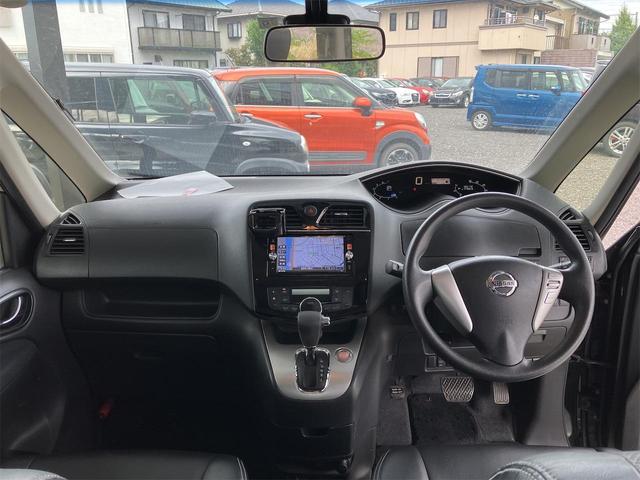 セレナ ２０Ｘ　クロスギア　４ＷＤ　両側電動スライドドア　ＥＴＣ　ナビ　ＴＶ　Ｂｌｕｅｔｏｏｔｈ　オートクルーズコントロール　レーンアシスト　オートライト　スマートキー　３列シート　Ｗエアコン　ＣＶＴ　純正ＡＷ　ＣＤ　ＤＶＤ（16枚目）