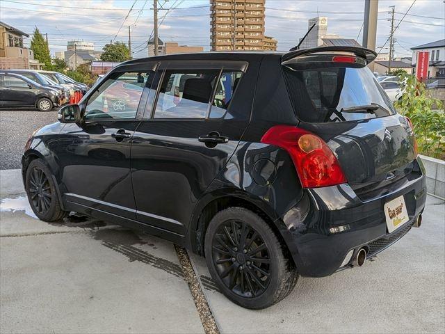 スイフト スポーツ 5MT レカロシート ETC ドラレコ LEDライト フォグ アルミホイール スマートキー 盗難防止システム 衝突安全ボディ ABS ESC エアコン(5枚目)