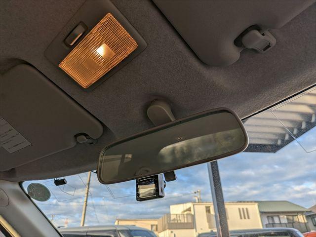 スイフト スポーツ 5MT レカロシート ETC ドラレコ LEDライト フォグ アルミホイール スマートキー 盗難防止システム 衝突安全ボディ ABS ESC エアコン(30枚目)