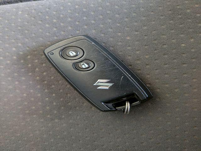 スイフト スポーツ 5MT レカロシート ETC ドラレコ LEDライト フォグ アルミホイール スマートキー 盗難防止システム 衝突安全ボディ ABS ESC エアコン(35枚目)