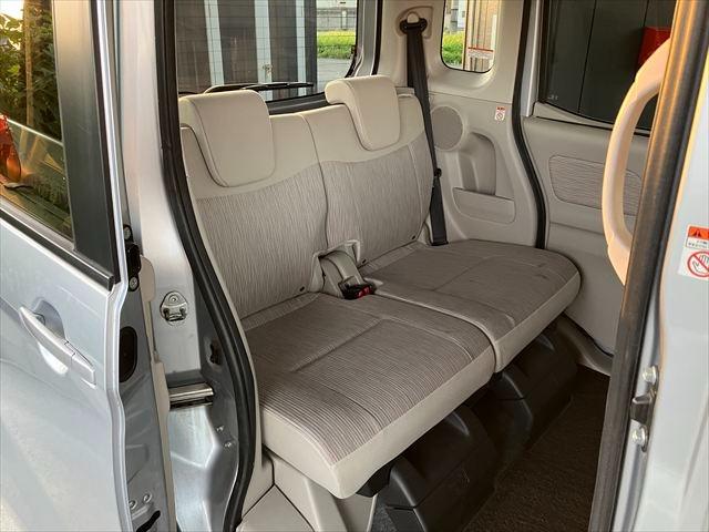 ｅＫスペース Ｇ　ｅ－アシスト　ドライブレコーダー　バックカメラ　両側スライド・片側電動　衝突被害軽減システム　スマートキー　アイドリングストップ　ベンチシート　ＣＶＴ　盗難防止　ＥＳＣ　ＣＤ　ＡＵＸ（ミュージックプレーヤー接続可）（11枚目）